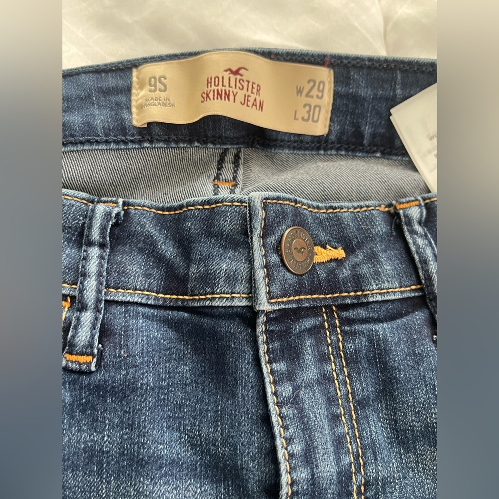 Hollister jean